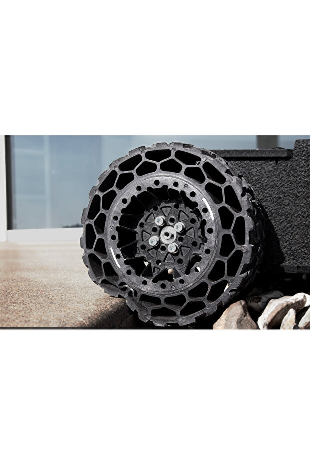 [PRT-RC-TIRE-SET] Off-Road RC Araç Lastiği – Kauçuk Dış Yüzey Plastik Gövde Jant Seti